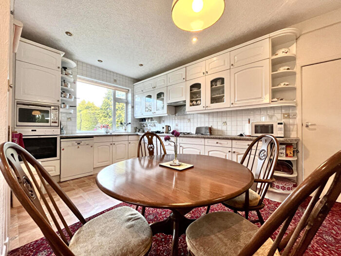 5 Bedroom Detached House For Sale In Oakwood Drive, Fulwood, PR2