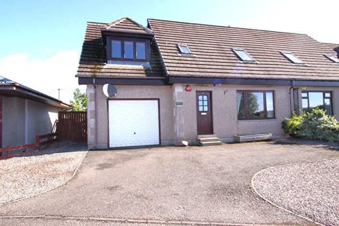 3 Bedroom Flat To Rent In Southview, DD8