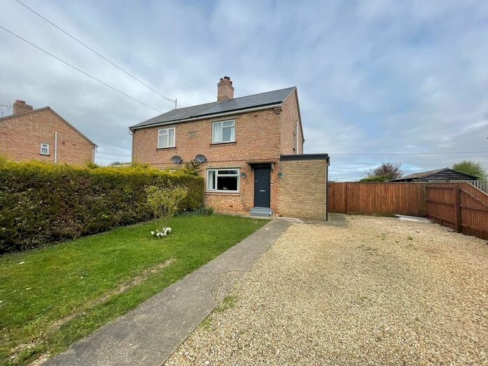 3 Bedroom Semi-Detached House To Rent In Cottons Head, Outwell, Wisbech, PE14