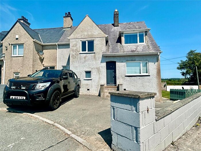 3 Bedroom Semi-Detached House For Sale In Rhosmeirch, Llangefni, Isle Of Anglesey, LL77