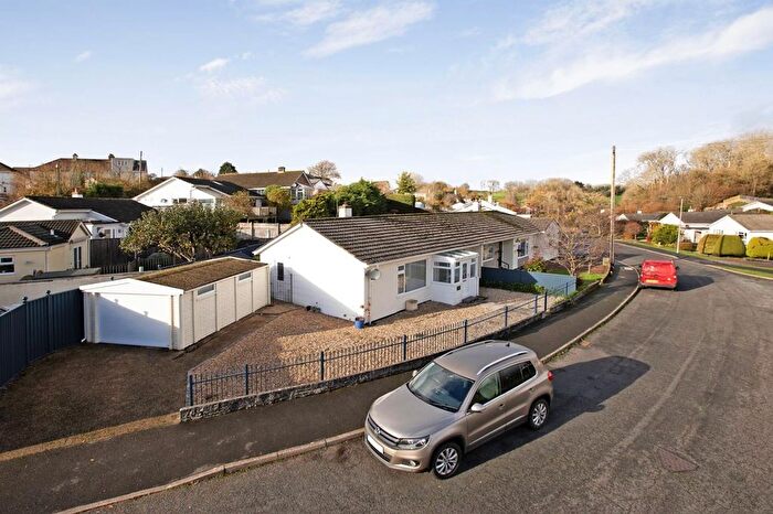 2 Bedroom Semi-Detached Bungalow For Sale In Tor Gardens, Ogwell, TQ12