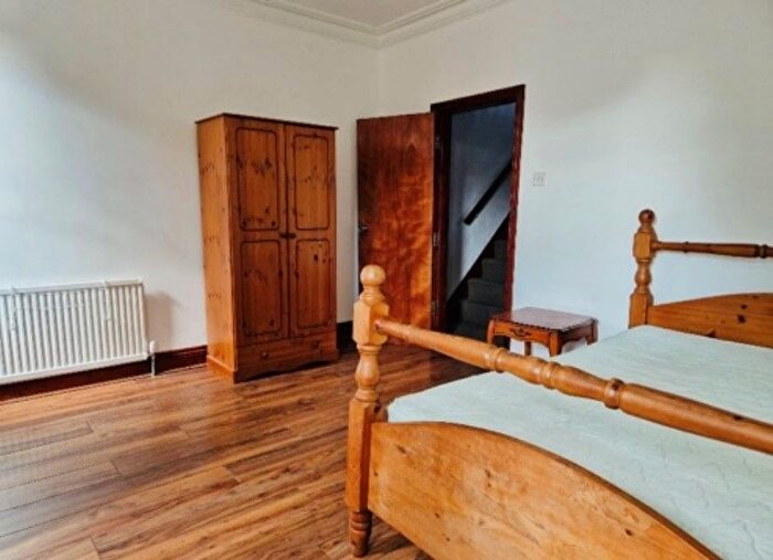 5 Bedroom Semi-Detached House To Rent In Noel Street, Nottingham, NG7