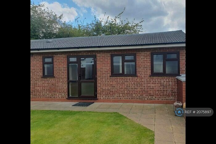 1 Bedroom Flat To Rent In The Drive, Edgware, HA8