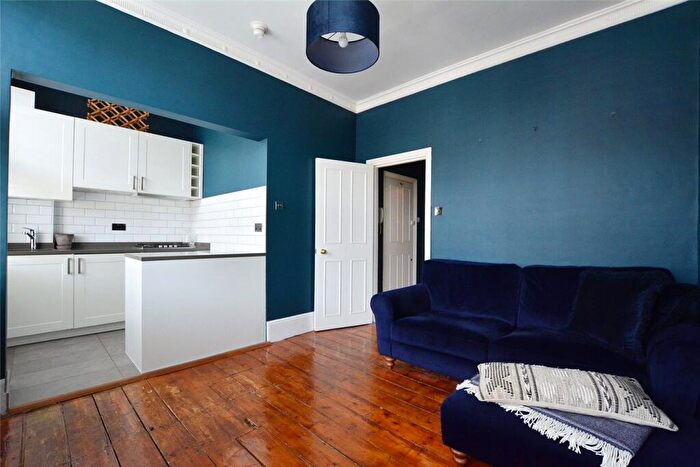 1 Bedroom Apartment To Rent In Bennett Park, London, SE3