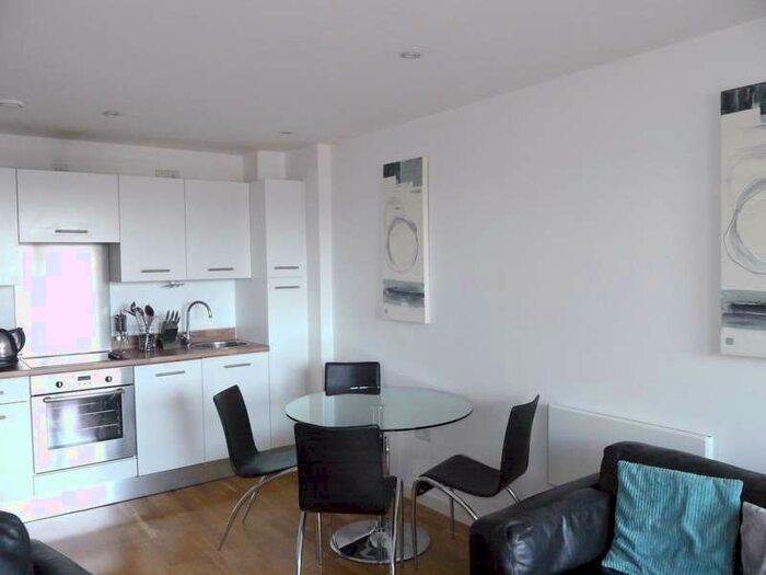 2 Bedroom Apartment To Rent In The Gateway West, East Street, Leeds, West Yorkshire, LS9
