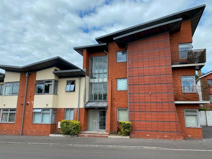 1 Bedroom Flat To Rent In Preston Road, Yeovil, BA20