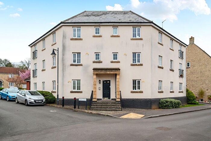 2 Bedroom Flat For Sale In Redhouse, Swindon, SN25