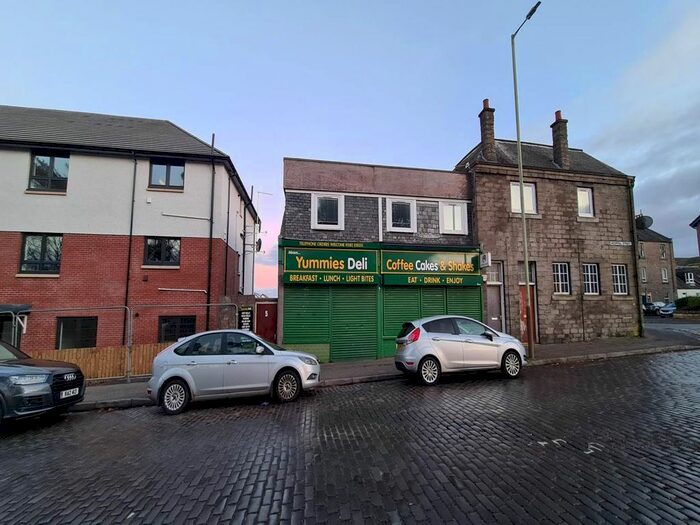 2 Bedroom Flat To Rent In Hospital Street, Dundee, DD3