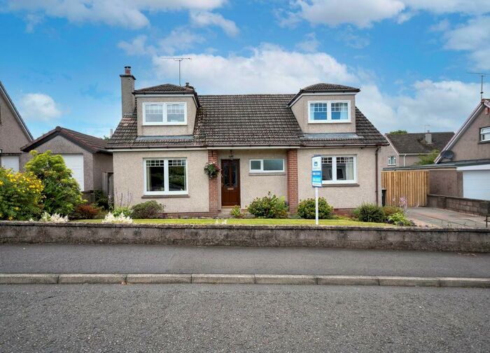 Houses for sale in Dunblane, FK15, Stirling