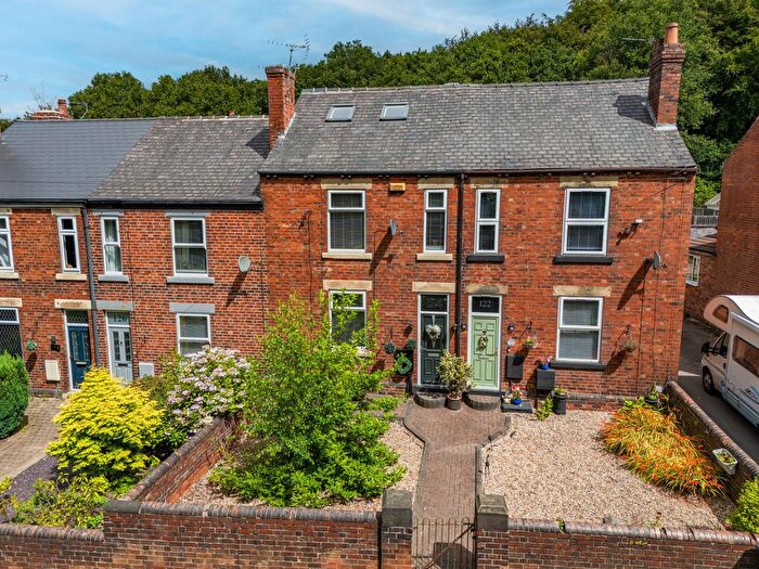 4 Bedroom Terraced House For Sale In Hollings Lane, Ravenfield, Rotherham, S65