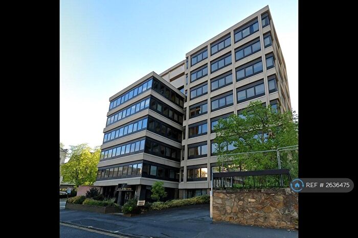 1 Bedroom Flat To Rent In Hanover House, Reading, RG1