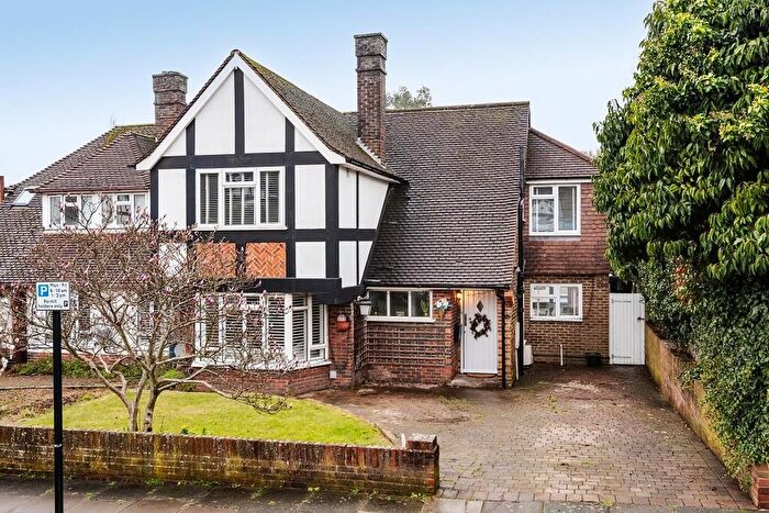 4 Bedroom Semi Detached House For Sale In Tredcroft Road, Hove, BN3