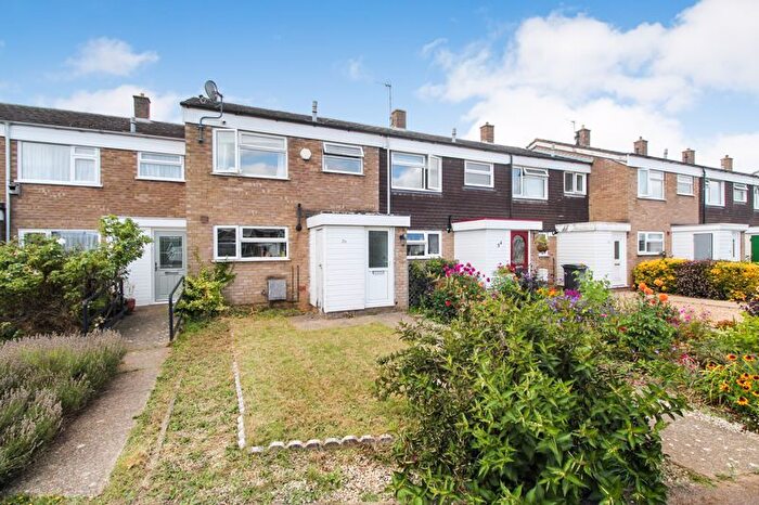 3 Bedroom Terraced House For Sale In Pyms Close, Great Barford, MK44