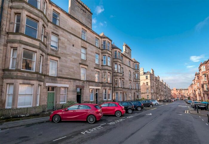 2 Bedroom Flat To Rent In Montpelier Park, Edinburgh, EH10