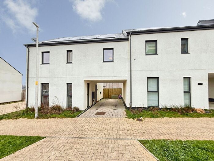 3 Bedroom End Terrace House For Sale In Pen Y Morfa Heli, Gorseinon, Swansea, West Glamorgan, SA4