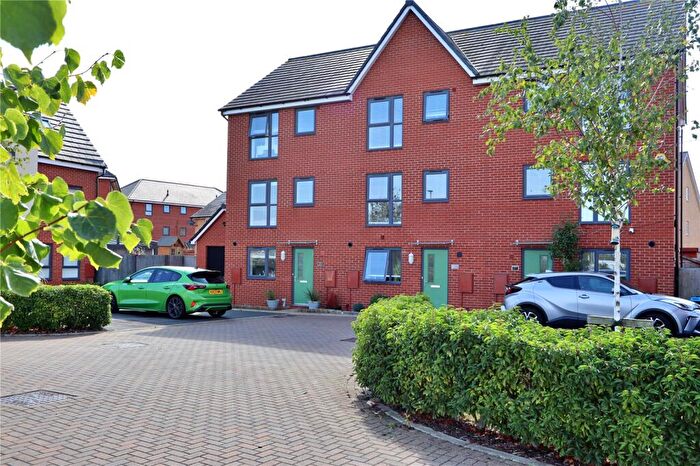 4 Bedroom End Of Terrace House For Sale In Fullers Ground, Eagle Farm South, MK17