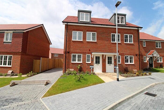 3 Bedroom Semi-Detached House To Rent In Connemara Crescent, Fontwell, Arundel, BN18