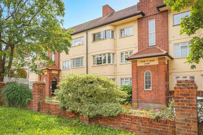 3 Bedroom Flat To Rent In Alexandra Avenue, Harrow, HA2