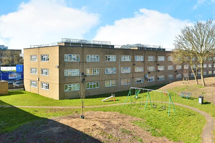Studio For Sale In Silbury Boulevard, Milton Keynes, MK9