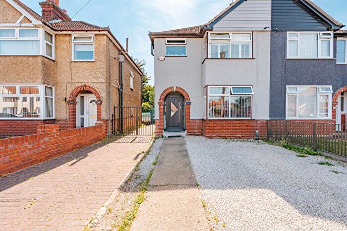 3 Bedroom Semi Detached House For Sale In Eustace Road, Ipswich, IP1