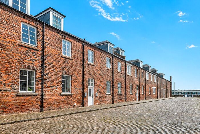 5 Bedroom Terraced House For Sale In Chandlers Lane, Dundee., DD1