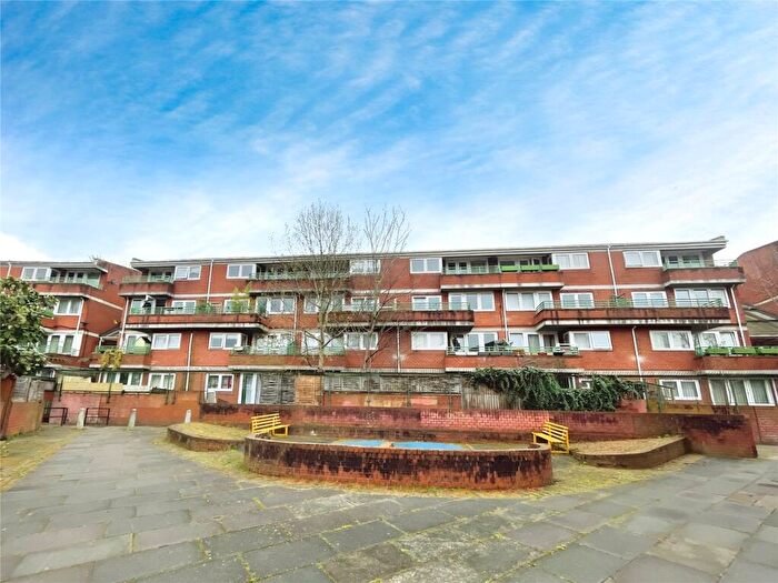 1 Bedroom Flat For Sale In Cossall Walk, London, SE15