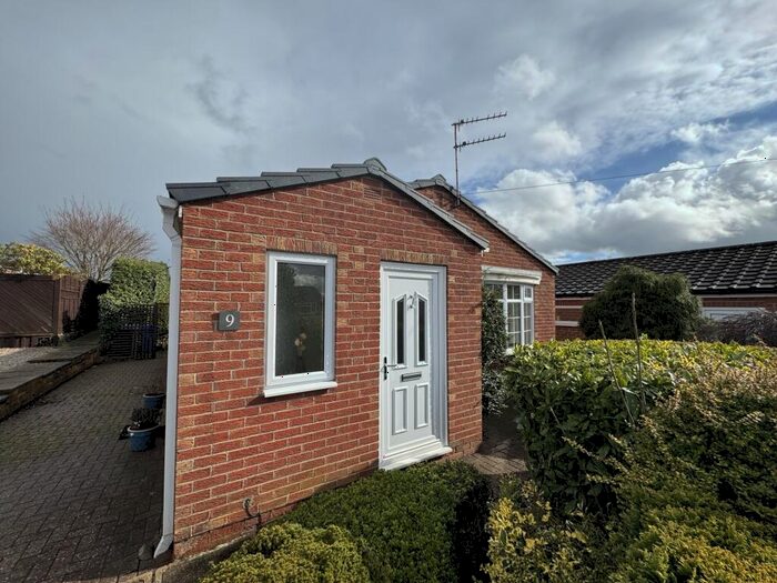 2 Bedroom Detached House To Rent In Woodbridge Close, Chellaston, DE73