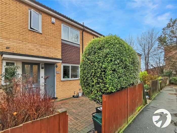 3 Bedroom House To Rent In Barham Road, Chislehurst, BR7