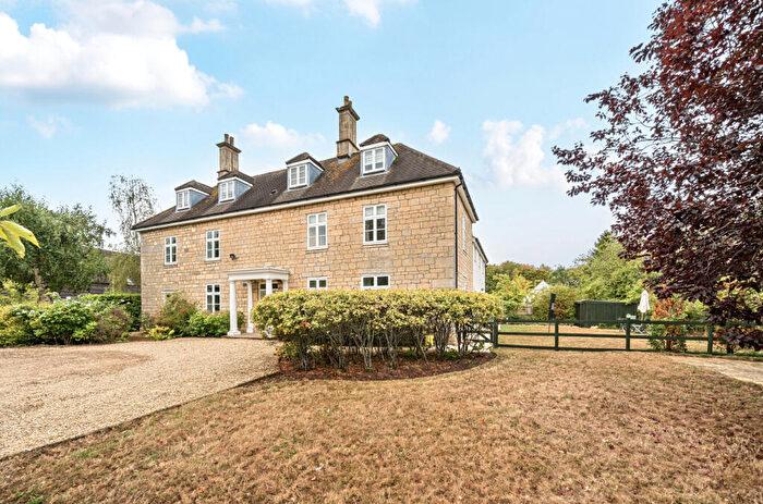 1 Bedroom Apartment For Sale In Leckhampton Farm Court, Leckhampton, Cheltenham, GL51