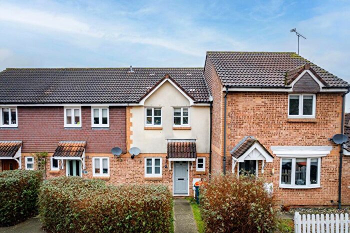 2 Bedroom Terraced House To Rent In Bolton Road, Maidenbower, RH10