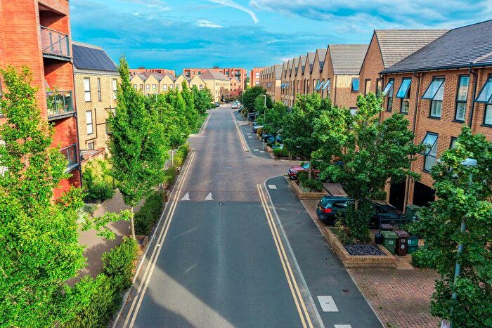 3 Bedroom Town House For Sale In Felnex Avenue, Wallington, SM6