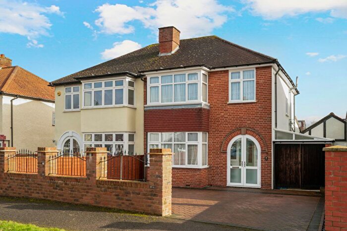 3 Bedroom Semi Detached House For Sale In Beresford Avenue, Surbiton, KT5