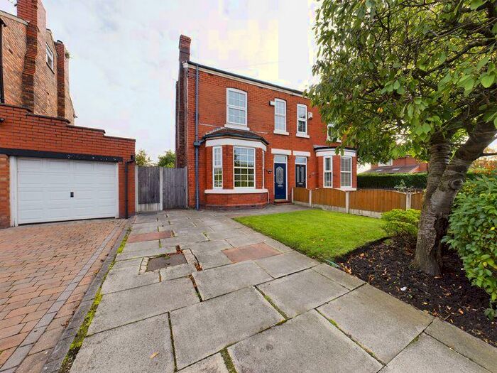 Houses for sale & to rent in M41 8GR, Woodsend Road, Flixton Manchester