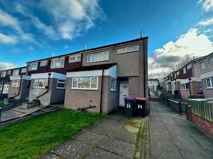 3 Bedroom End Of Terrace House To Rent In Willowfield, Telford, Shropshire, TF7