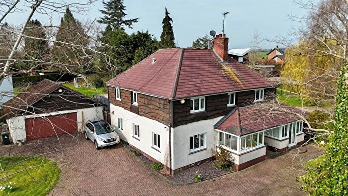 4 Bedroom Detached House For Sale In Monmouth Road, Raglan, Usk, NP15