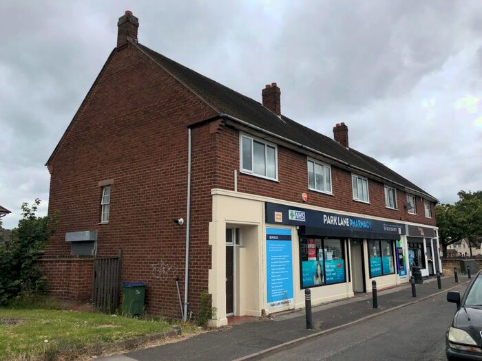 2 Bedroom Flat To Rent In Park Lane, Wednesbury, Wednesbury, WS10