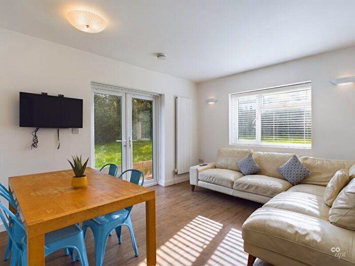 6 Bedroom Detached House To Rent In The Highway, Brighton, BN2