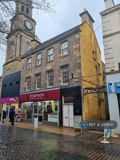 2 Bedroom Maisonette To Rent In High Street, Falkirk, FK1