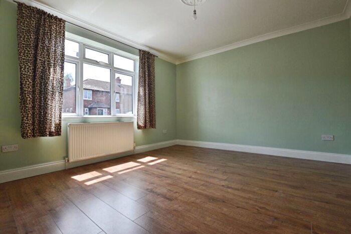 3 Bedroom Terraced House To Rent In Godbold Road, London, E15