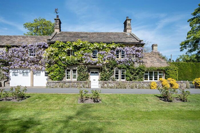 4 Bedroom House To Rent In Ashford Road, Ashford-In-The-Water, Bakewell, DE45