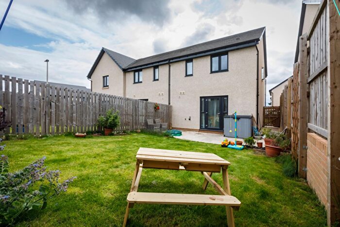 2 Bedroom Semi-Detached House To Rent In Lumsden Wynd, Gilmerton, Edinburgh, EH17