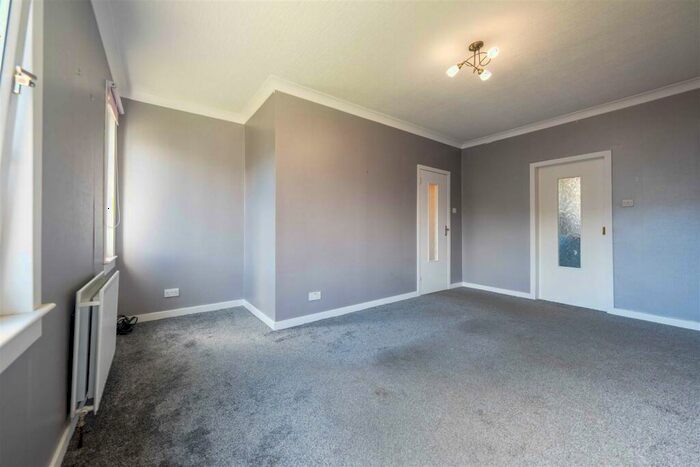 2 Bedroom Flat For Sale In Gray Street, Perth, PH2