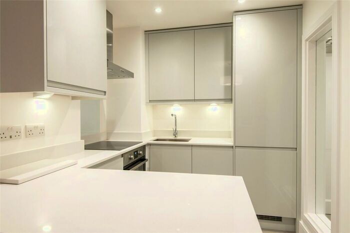 1 Bedroom Apartment To Rent In Grove End Gardens, Grove End Road, St Johns Wood, London, NW8
