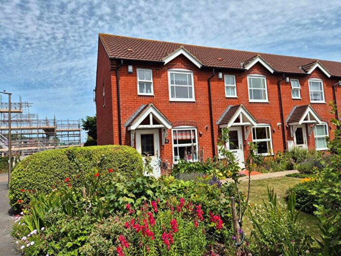 2 Bedroom End Of Terrace House To Rent In Grange Farm Road, Yatton, Bristol, BS49