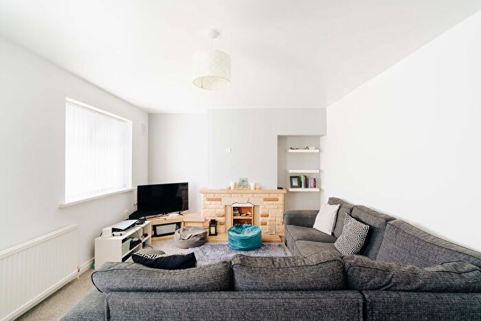 4 Bedroom Semi-Detached House For Sale In Felton Grove, Bedminster Down, BS13