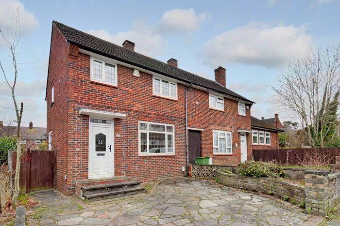 2 Bedroom Property To Rent In Amherst Drive, Orpington, BR5