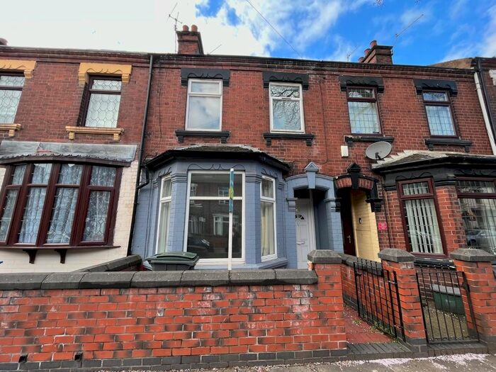 3 Bedroom Terraced House To Rent In Campbell Road, Stoke-On-Trent, Staffordshire, ST4