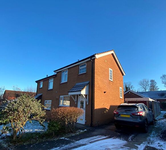 2 Bedroom Semi Detached House To Rent In Abbotts Close, Runcorn, WA7