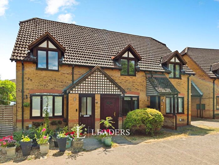 2 Bedroom Terraced House For Sale In Dulverton Drive, Furzton, Milton Keynes, MK4
