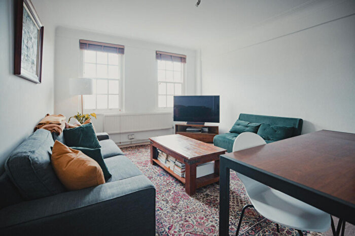 1 Bedroom Flat To Rent In Eton Hall, Eton College Road, NW3